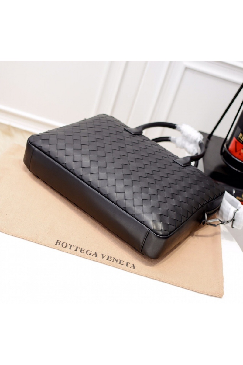 Bottega Veneta Кожаный портфель Premium 36x27x6 см