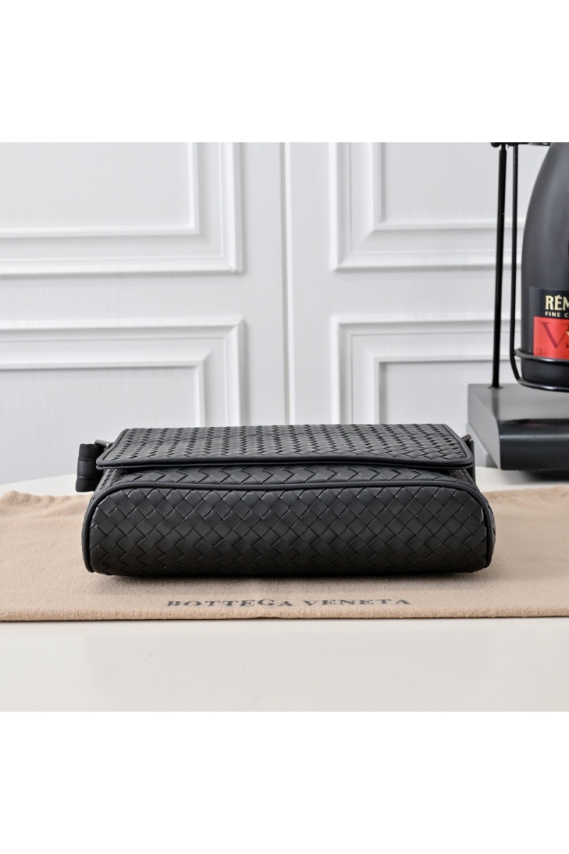 Bottega Veneta Кожаная сумка Premium 27x23x7 см