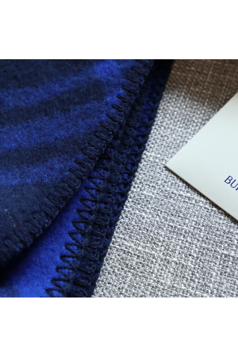 Burberry Шарф Check premium 182x30 см - Navy