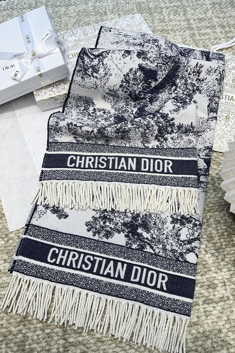 Dior Шарф Toile de Jouy Sauvage premium 140x140 см