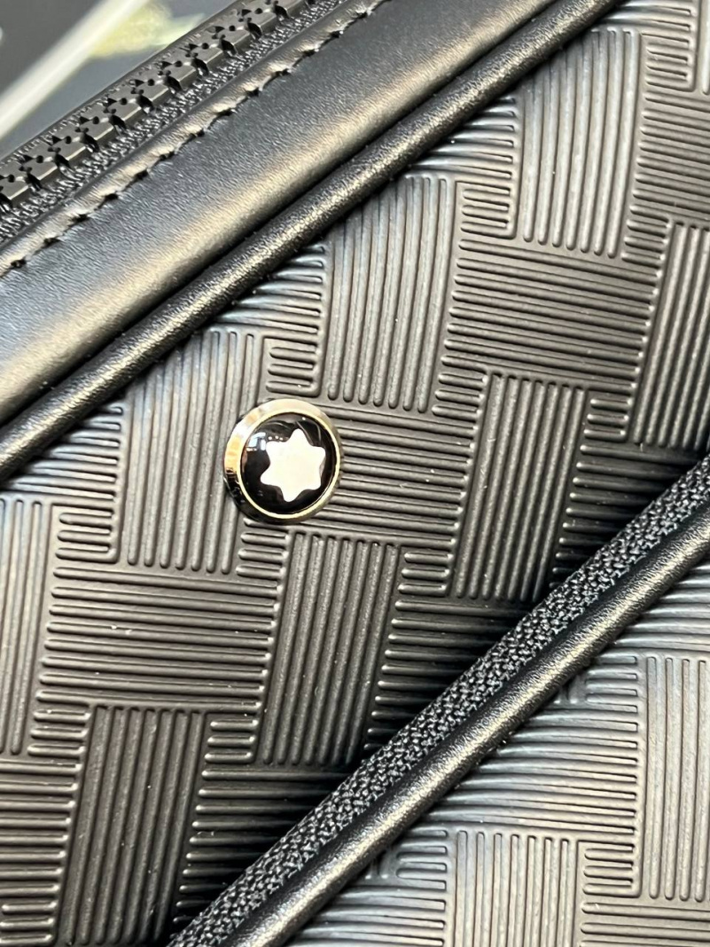 Montblanc Кожаная сумка Messenger Extreme 3.0 Premium 27x21x7.5 см