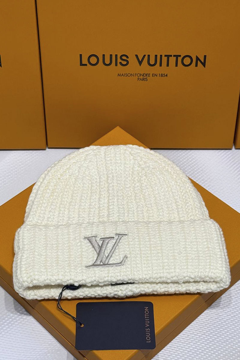 Lоuis Vuittоn Шапка logo-embroidered - White