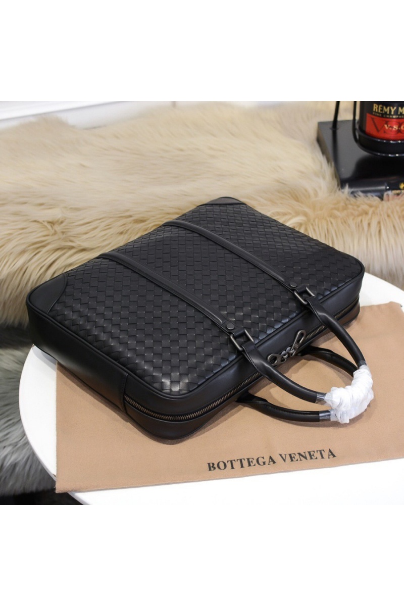 Bottega Veneta Кожаный портфель Premium 39x29x7 см