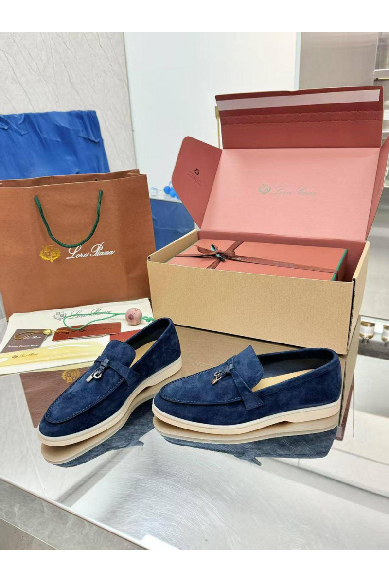 Loro Piana Женские замшевые лоферы Summer Charms Walk premium