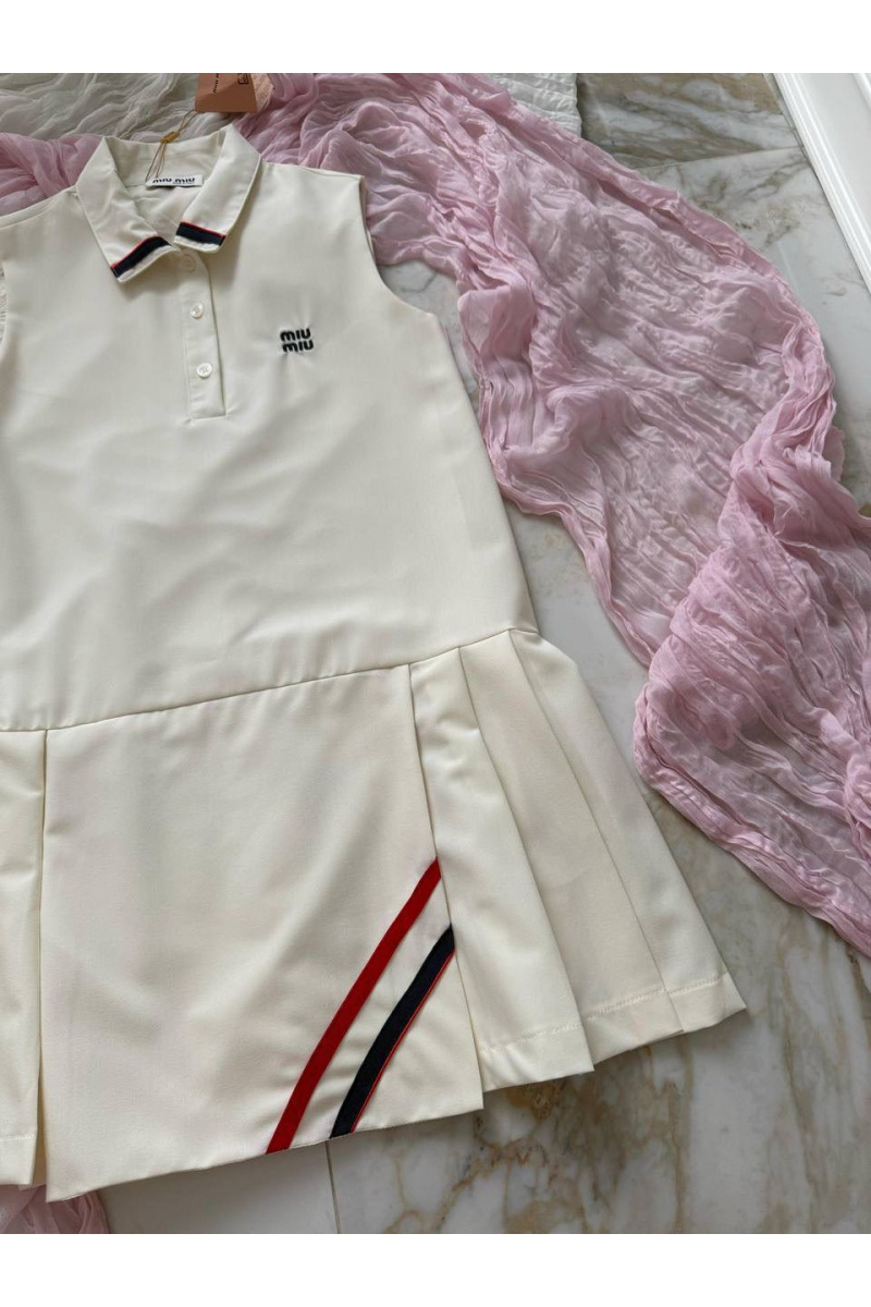 MIU MIU Женское платье белого цвета 