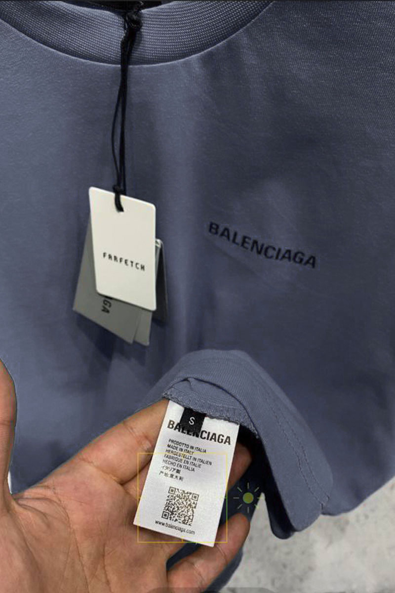 Balenciaga Серо-синяя оверсайз футболка Medium Fit Vintage