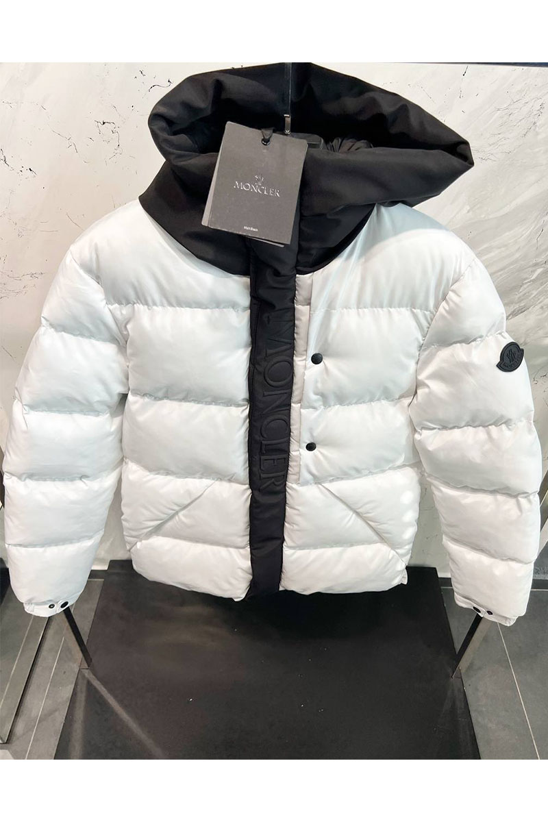 Moncler Утеплённая куртка Madeira белого цвета
