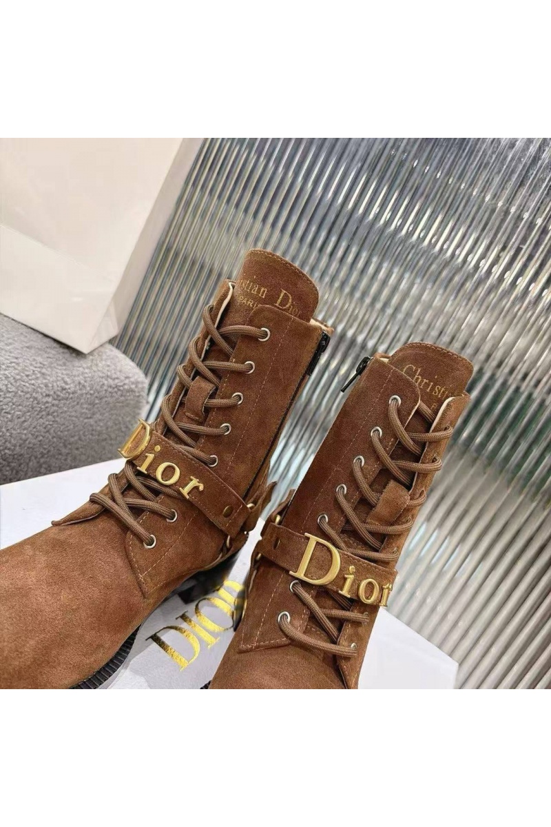Dior Женские замшевые ботинки на шнуровке 