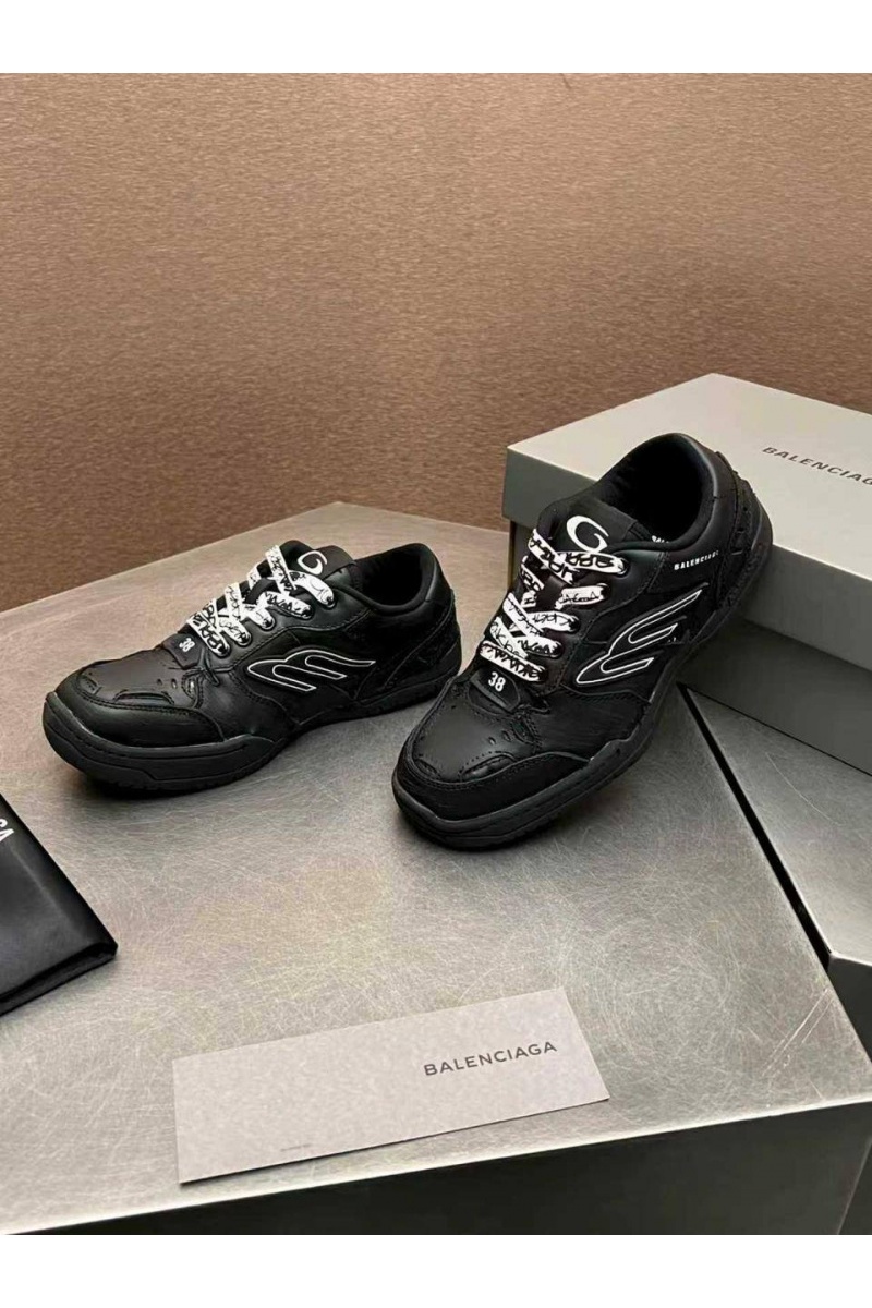 Balenciaga Женские кожаные кроссовки Hamptons Worn-Out premium