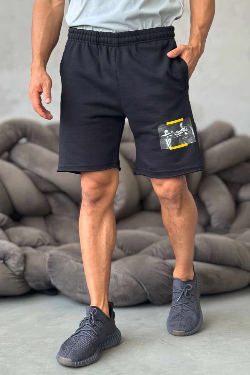 Off-White Чёрные мужские шорты Caravaggio print