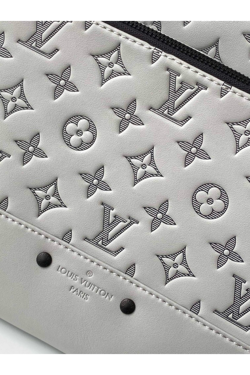 Lоuis Vuittоn Кожаный рюкзак Racer Shadow Premium 33x41x18 см