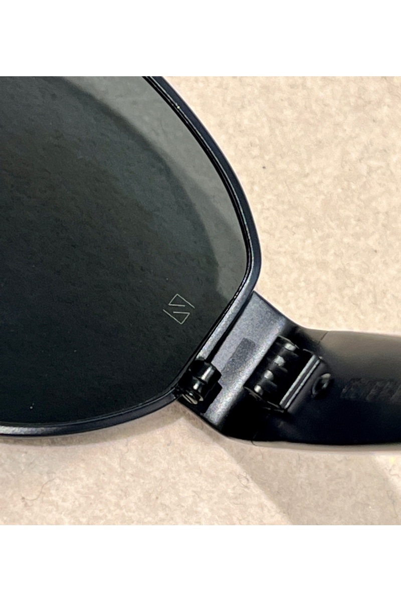 Celine Солнцезащитные очки Celine Triomphe Metal с зеркальными линзами