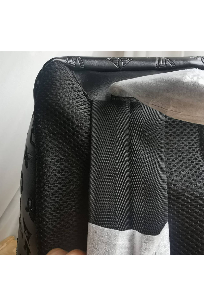Lоuis Vuittоn Чёрный кожаный рюкзак Racer Monogram Shadow 38x30x18 см
