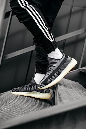 Кроссовки Yeezy Boost 350 V2 "Carbon"