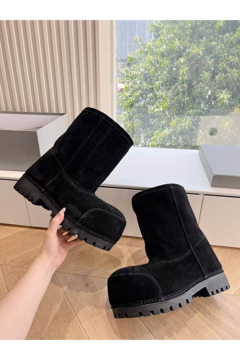 Balenciaga Женские ботинки  Premium Alaska Fur Low Boot  - Black