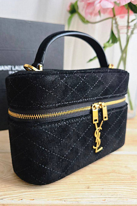 Замшевая сумка Gaby Vanity 17x12 см
