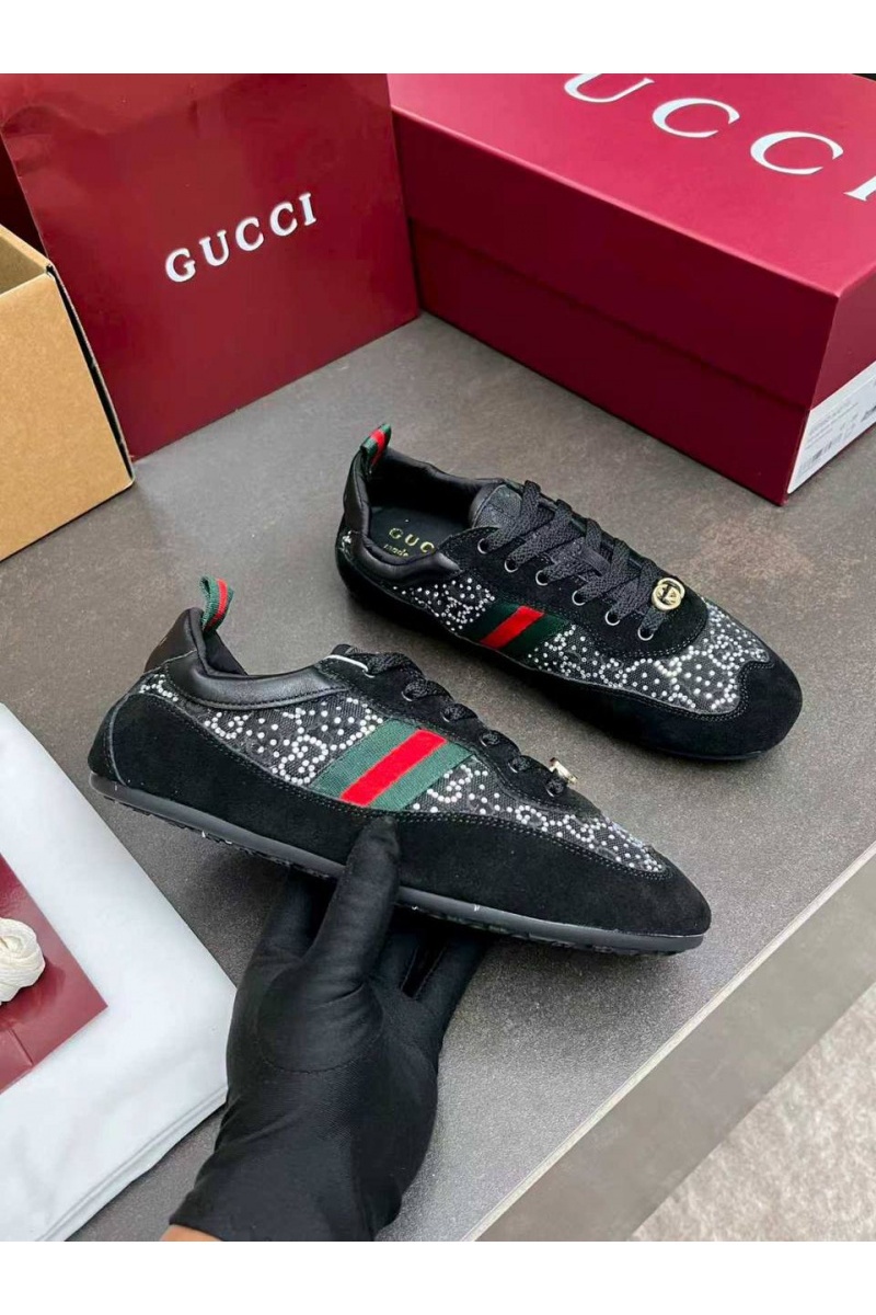 Gucci Женские кроссовки GG Shift premium
