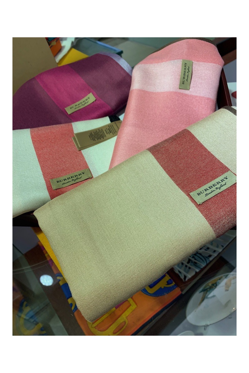 Burberry Шарф Check premium 190x70 см