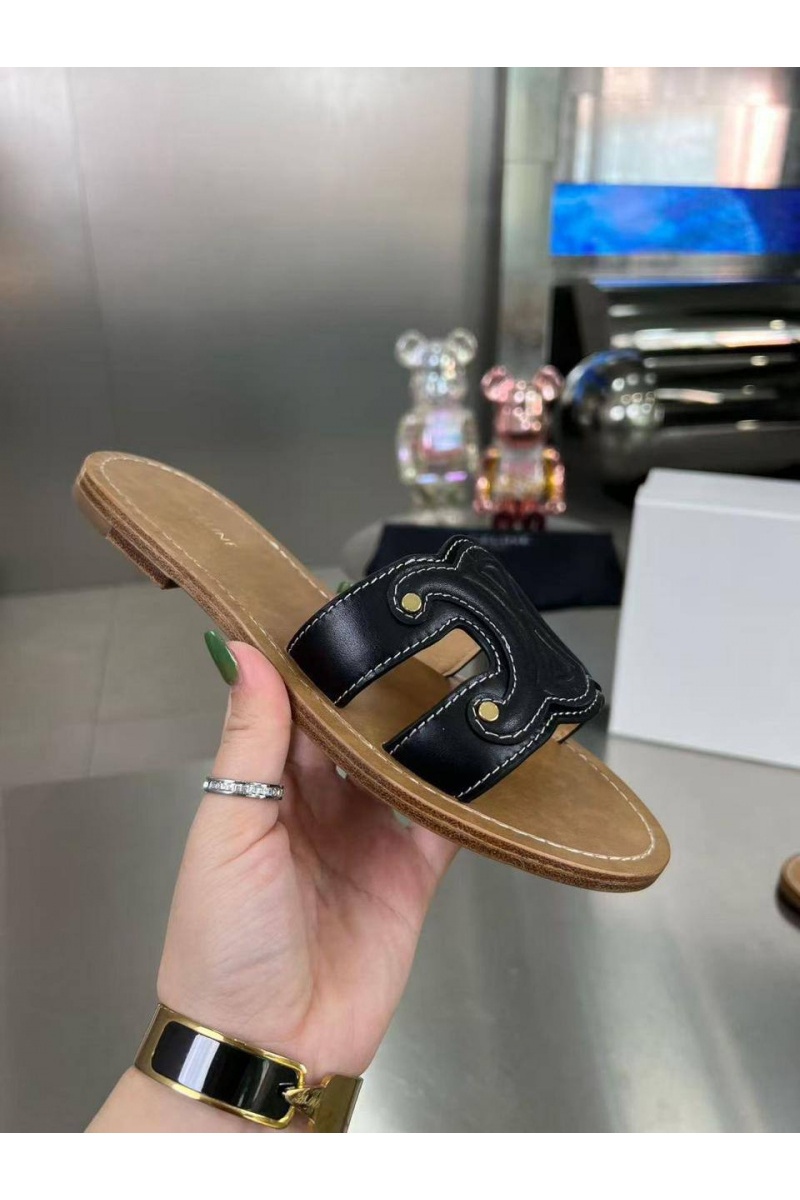 Celine Женские кожаные шлёпанцы Triomphe