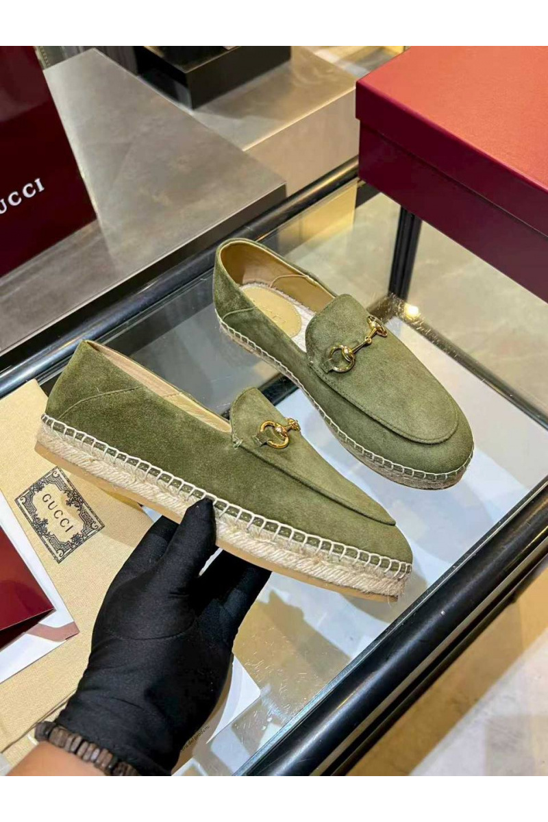 Gucci Женские замшевые лоферы GG Horsebit premium