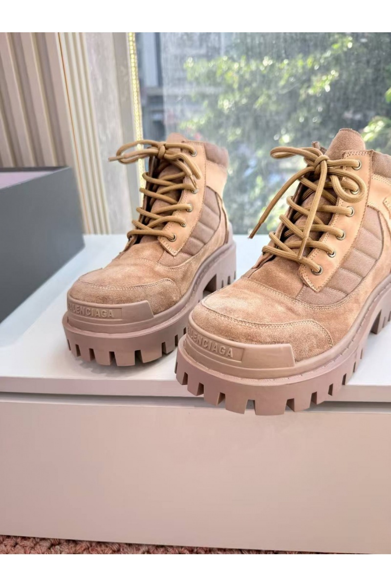 Balenciaga Женские ботинки Combat Strike Low premium