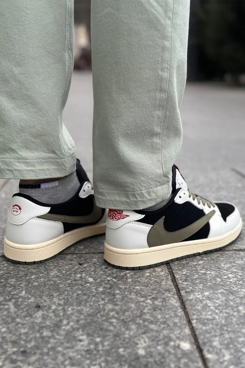 Nike Кроссовки Travis Scott x AJ1 Low OG "Olive"