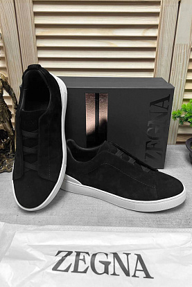 Замшевые кроссовки Triple Stitch low-top - Black
