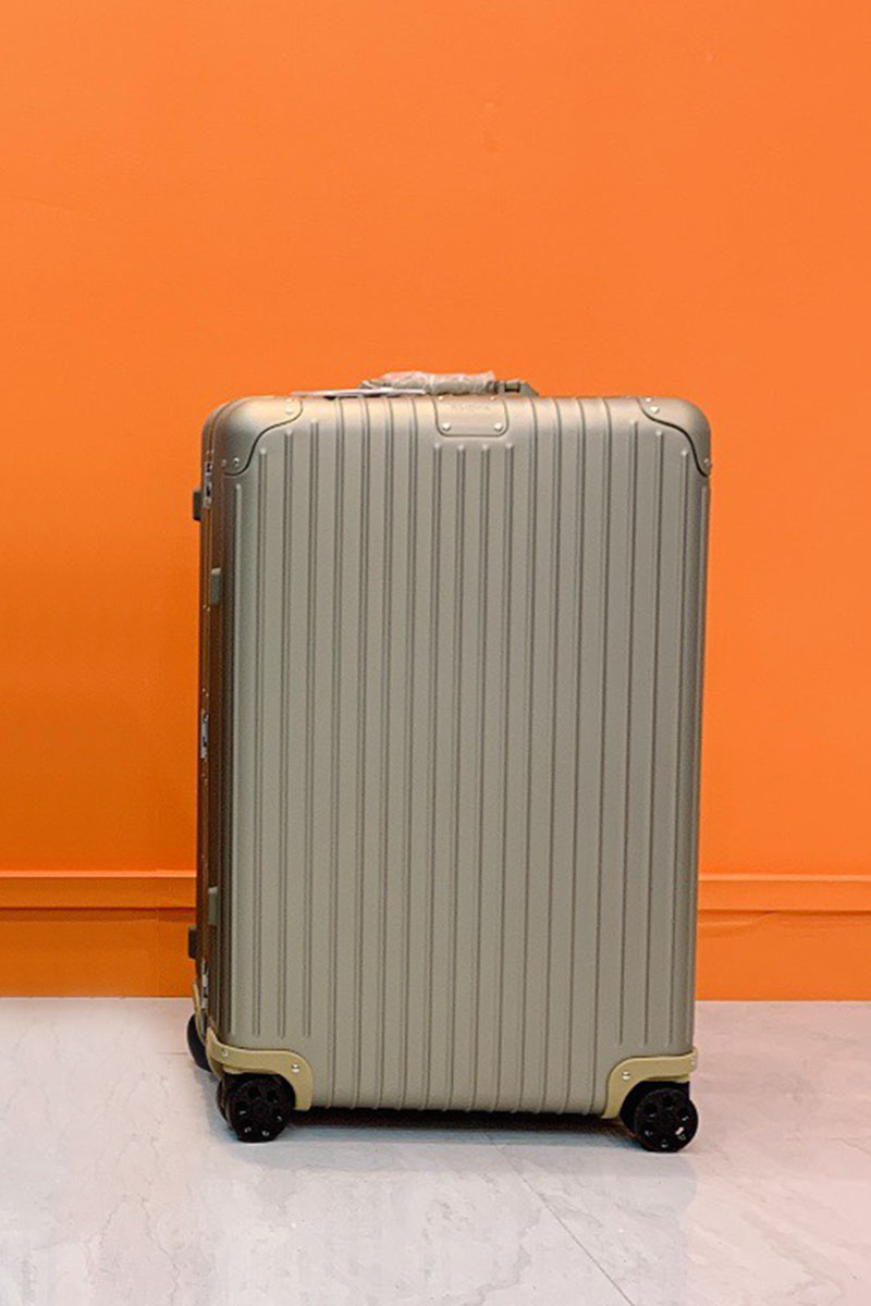 Rimowa Чемодан Aluminum L Premium 76x50x27 см