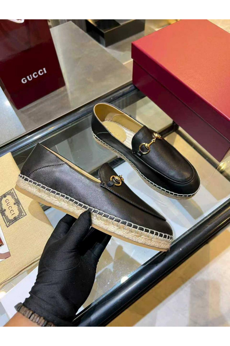 Gucci Женские кожаные лоферы GG Horsebit premium
