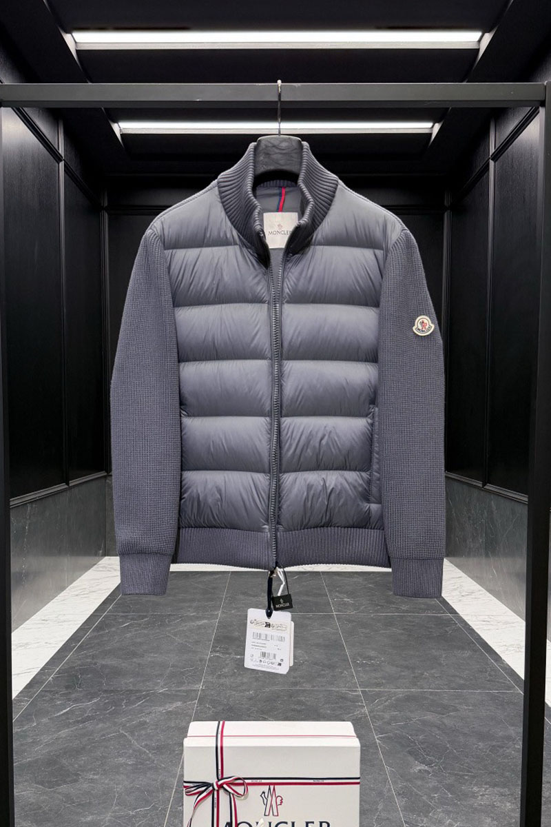 Moncler Куртка с вязаными рукавами серого цвета 