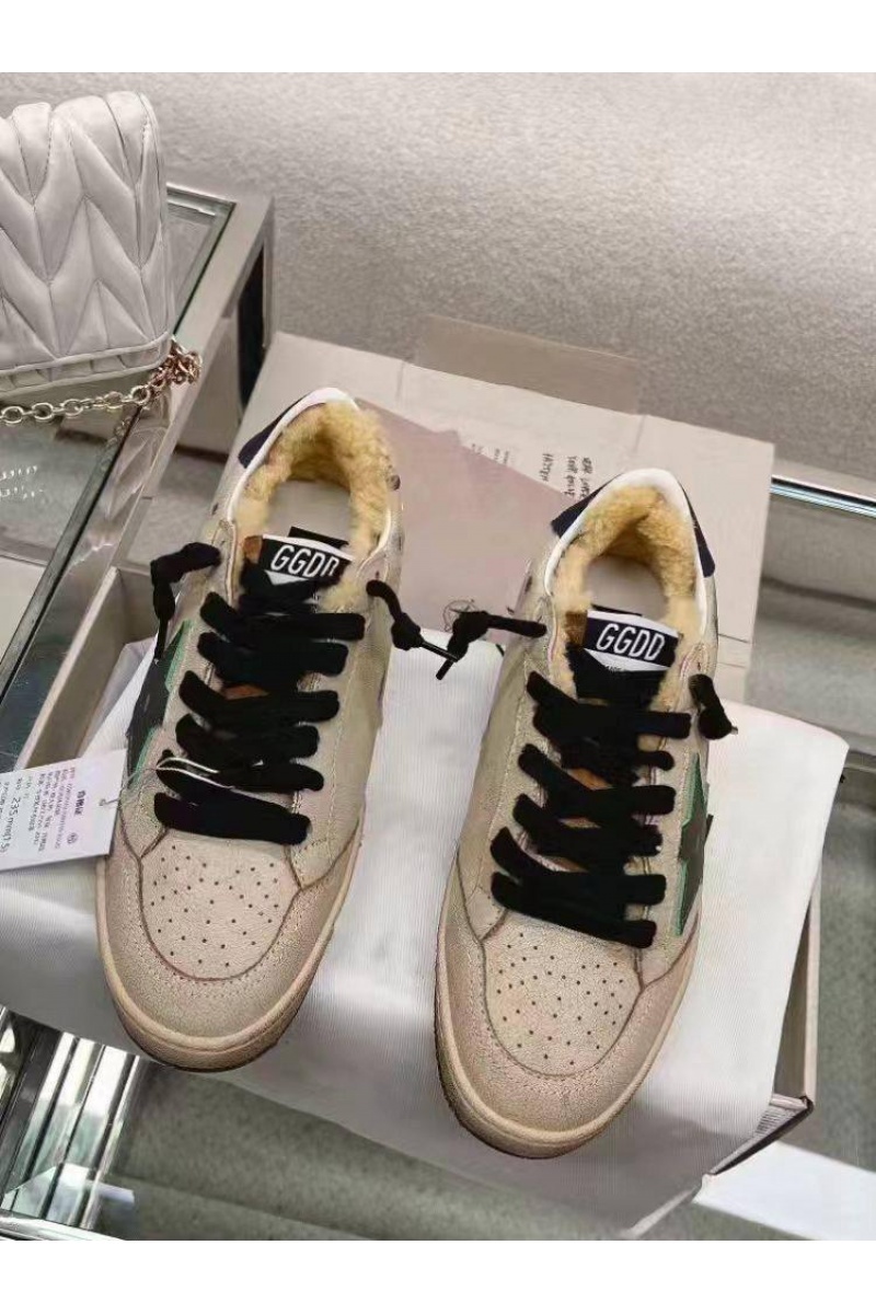 Designer Clothing Женские кроссовки с мехом Golden Goose