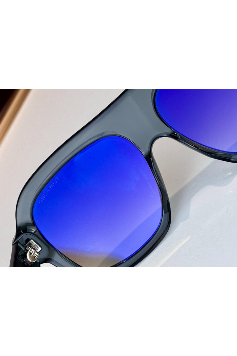 Tom Ford Солнцезащитные очки Icon 