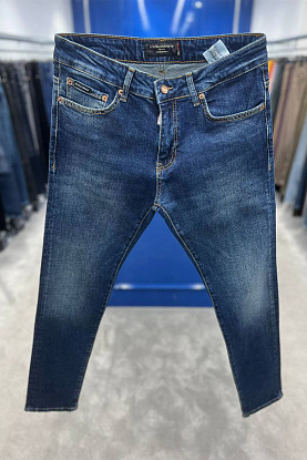 Мужские джинсы синего цвета logo-plaque