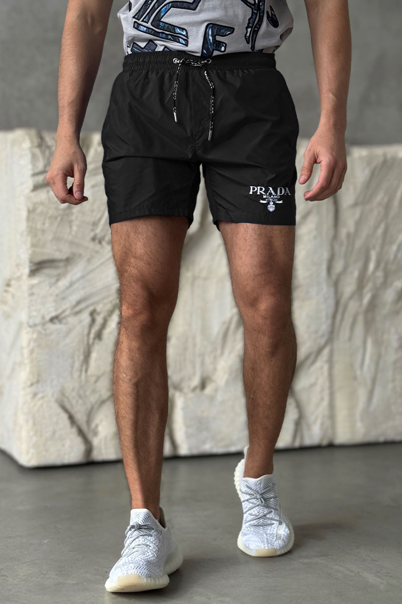 Prada Чёрные шорты logo-embroidered