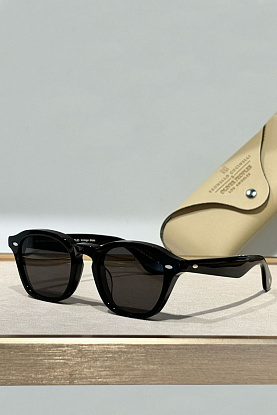 Солнцезащитные очки Oliver Peoples Peppe