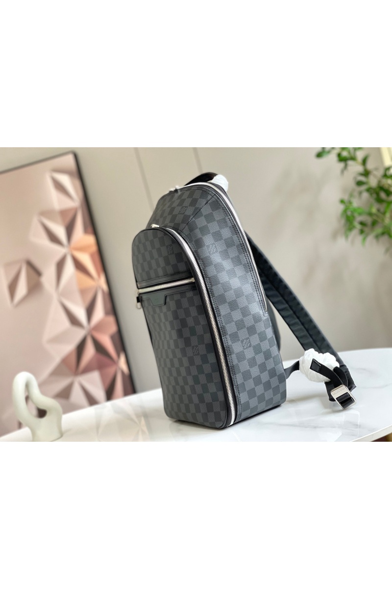 Lоuis Vuittоn Кожаный рюкзак Michael Damier Infini Premium 42x29x13 см