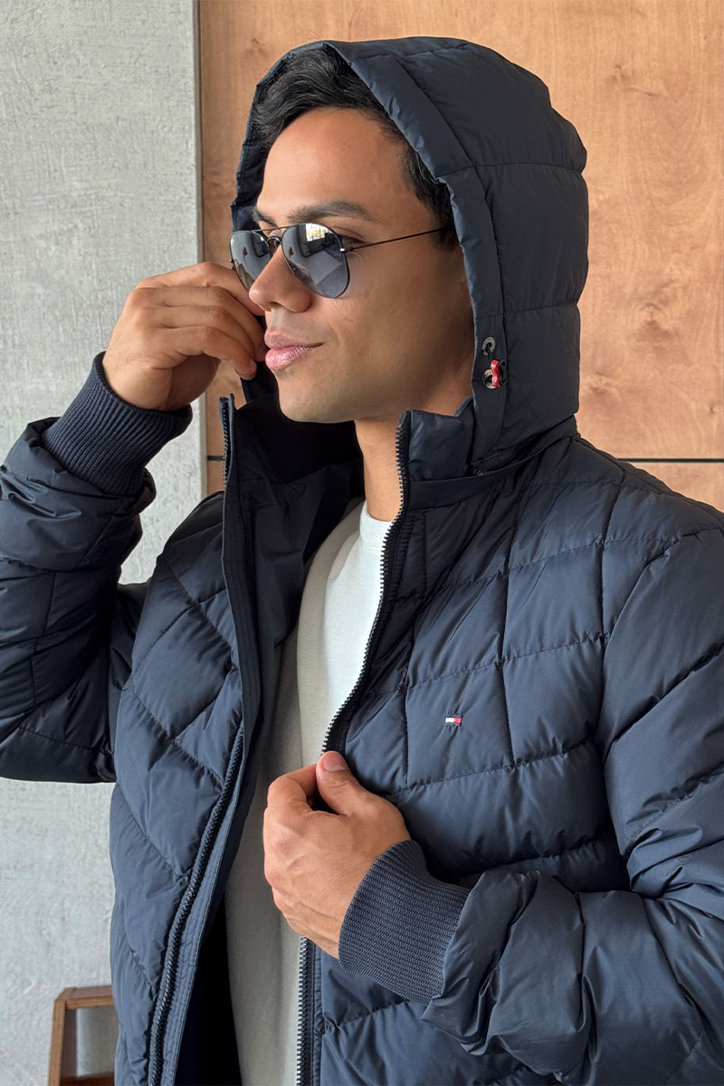 Tommy Hilfiger Куртка синего цвета logo-patch