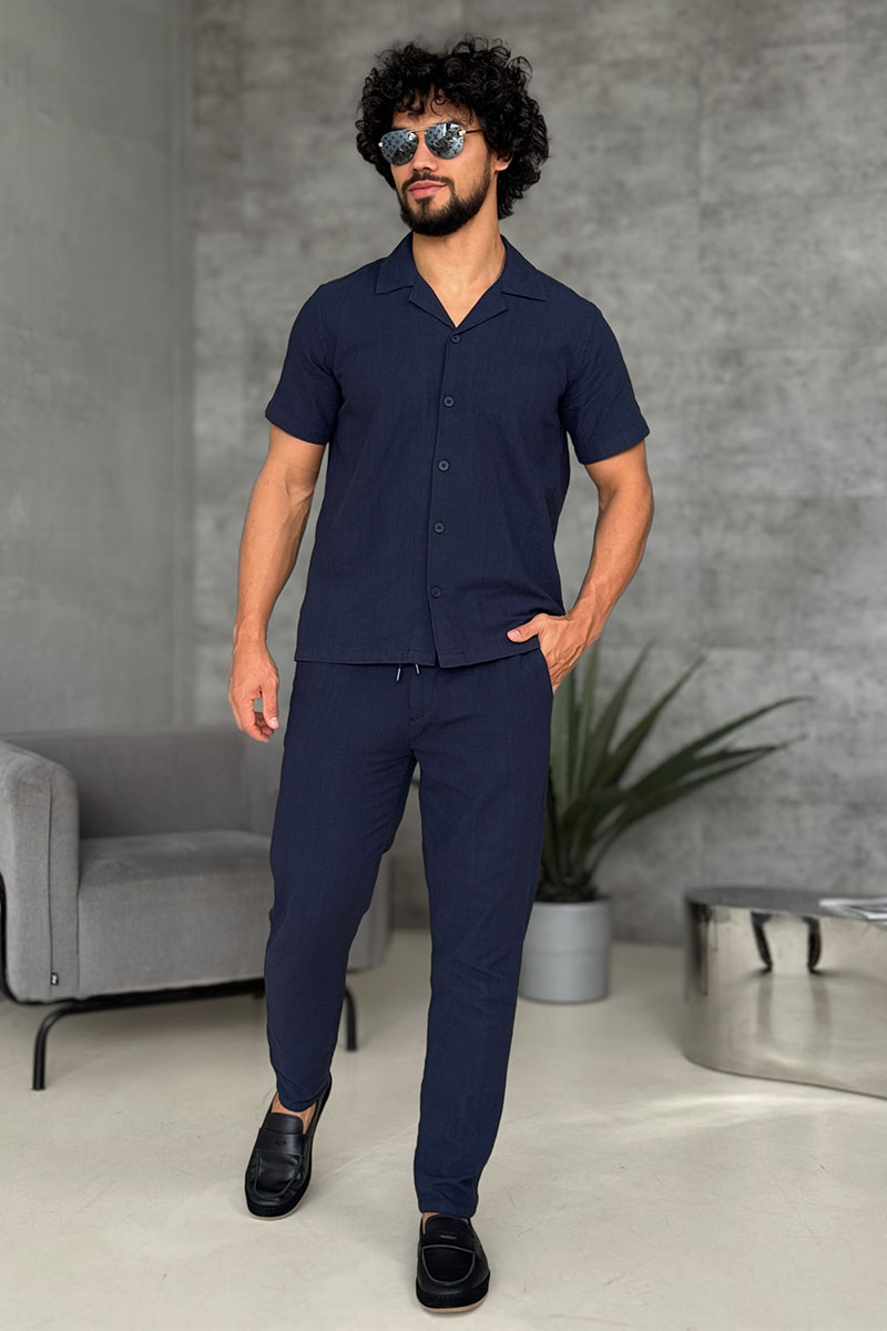 Loro Piana Мужской костюм тёмно-синего цвета