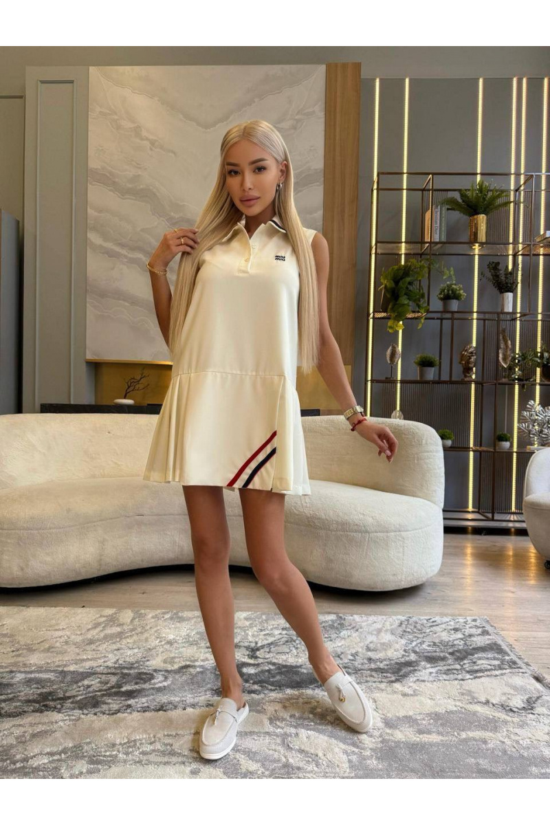 MIU MIU Женское платье белого цвета 