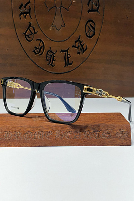 Очки с прозрачными линзами