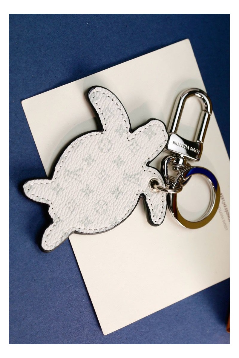 Lоuis Vuittоn Брелок Turtle