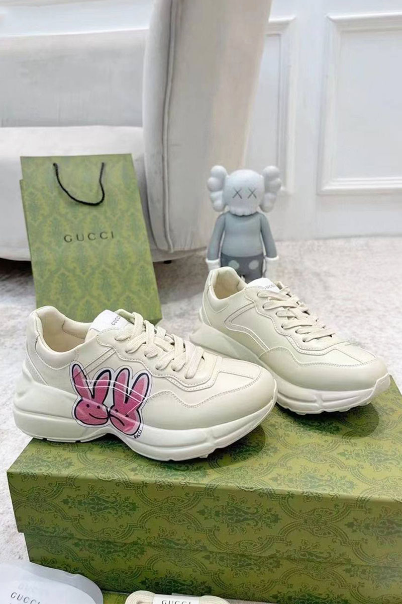 Gucci Женские кожаные кроссовки Rhyton 