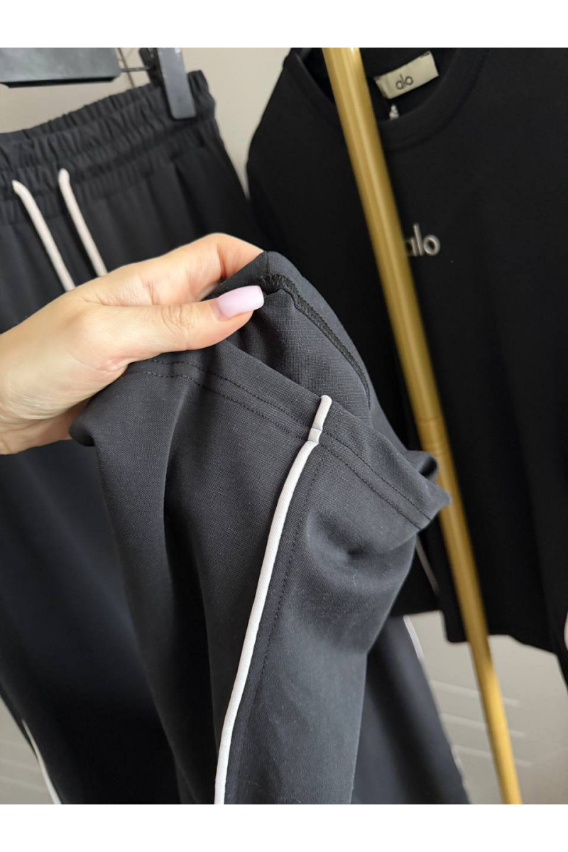 Designer Clothing Женский чёрный костюм Alo premium