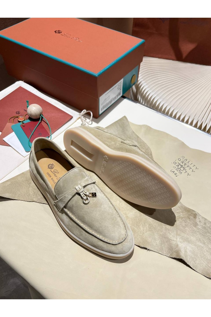 Loro Piana Женские замшевые лоферы Summer Charms Walk premium