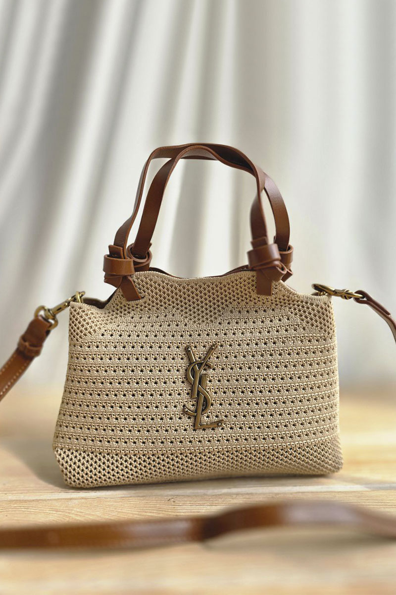 Yves Saint Laurent Плетёная сумка 21x15 см