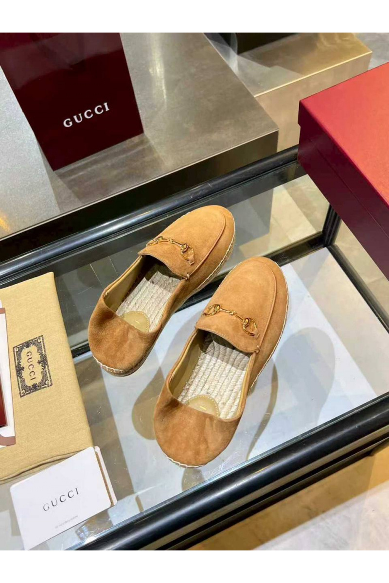 Gucci Женские замшевые лоферы GG Horsebit premium