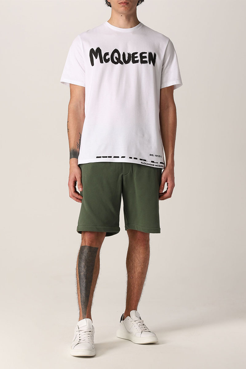 Alexander McQueen Белая футболка graffiti logo-print 