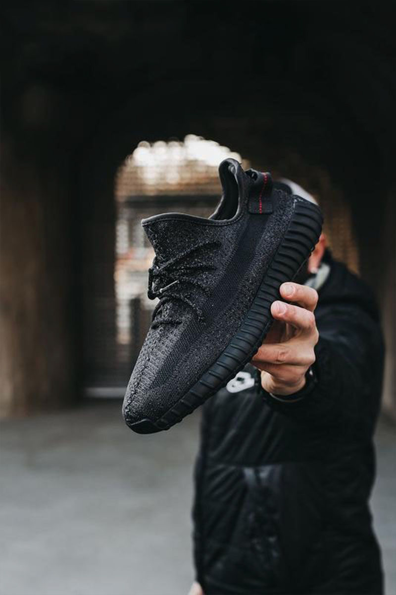 Adidas Yeezy Boost 350 V2 Triple Black