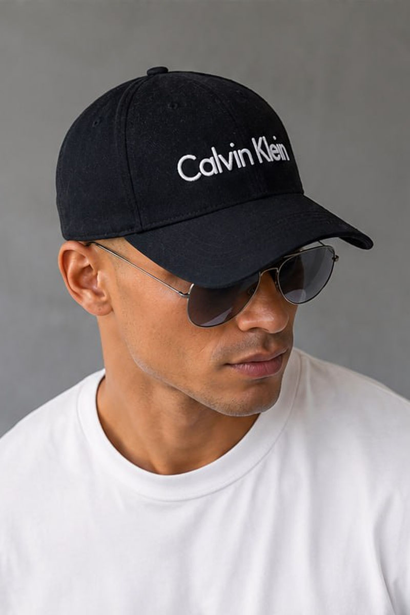 Calvin Klein Чёрная брендовая бейсболка