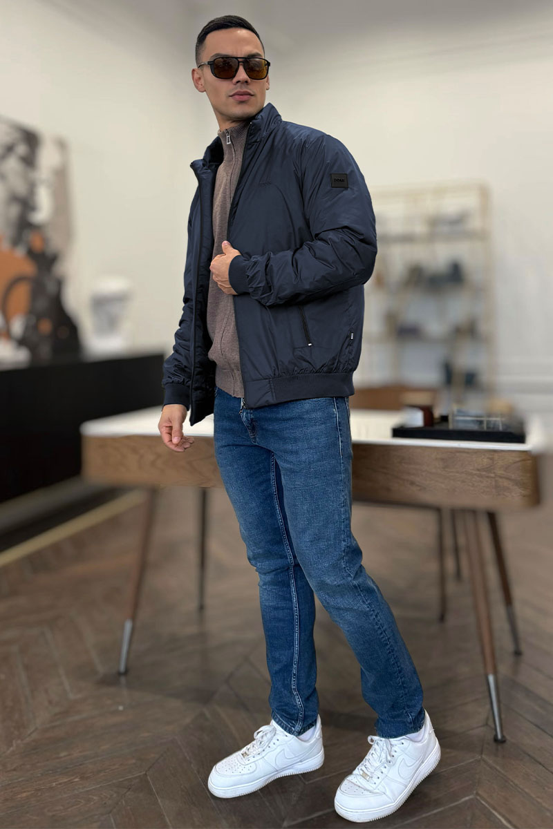 Hugо Воss Мужская тёмно-синяя куртка logo-patch 